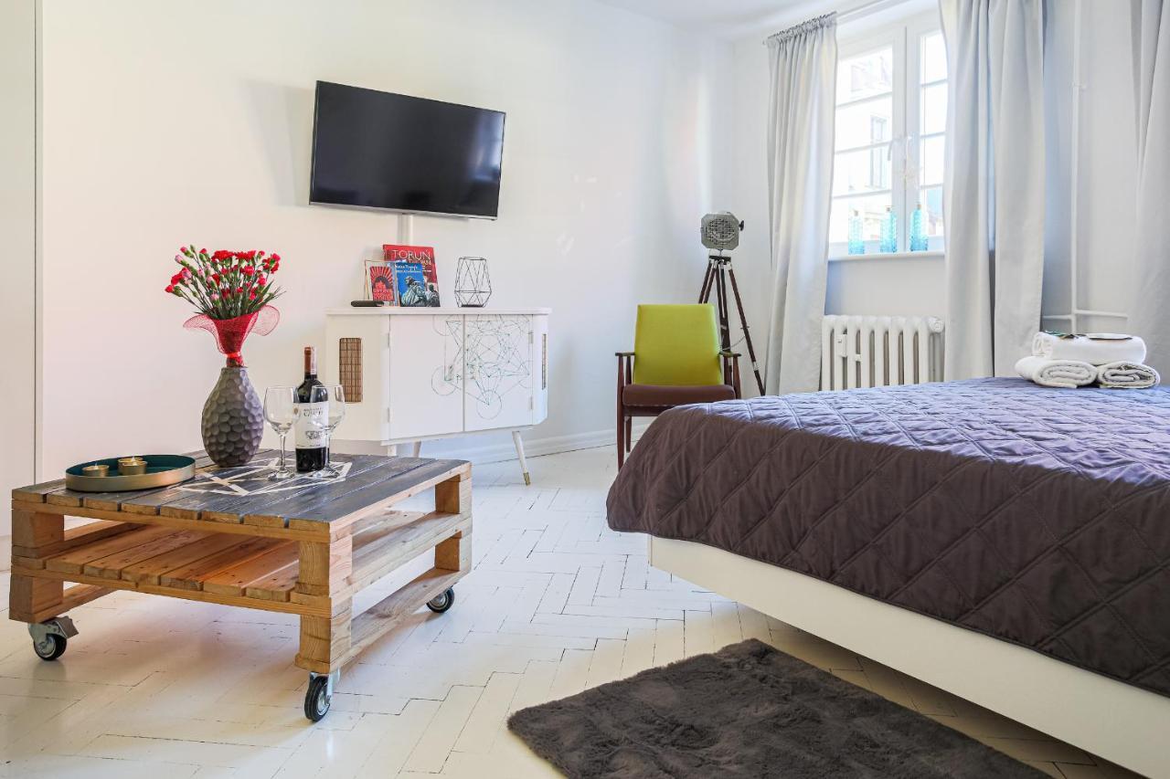 Republika Kopernika Apartment ทอรูน ภายนอก รูปภาพ